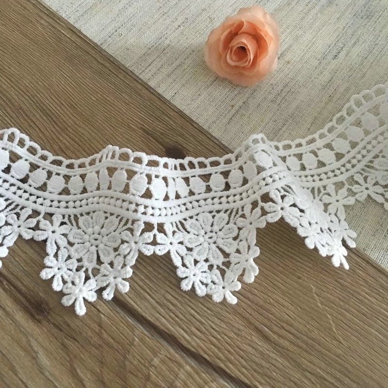 High Quality New Design Cotton Wedding Lace Fabrics/soluble Lace Trimming/Crochet Cotton Cord Embroidered Lace